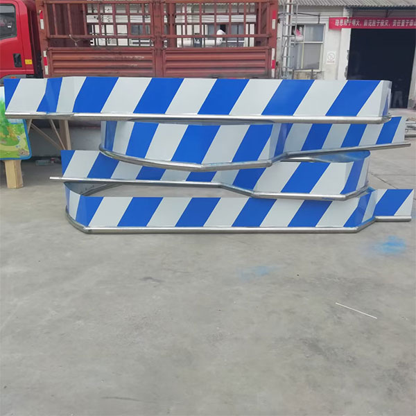 加油站罩棚及配套标识